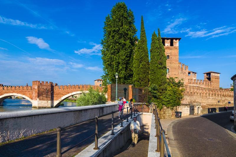 Riva San Zeno - Mood Apartments Verona Eksteriør bilde